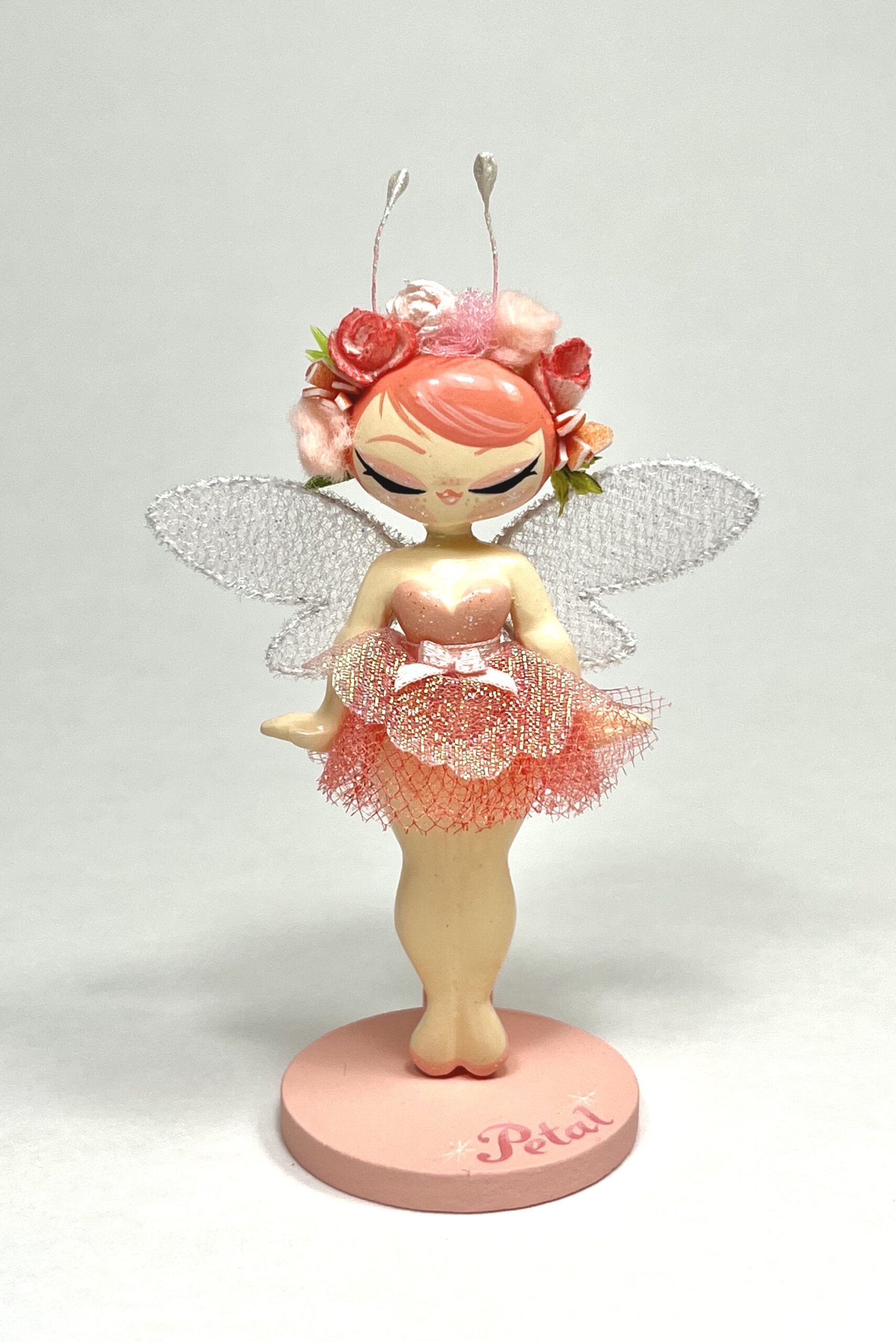 Brooch Babe — Petal