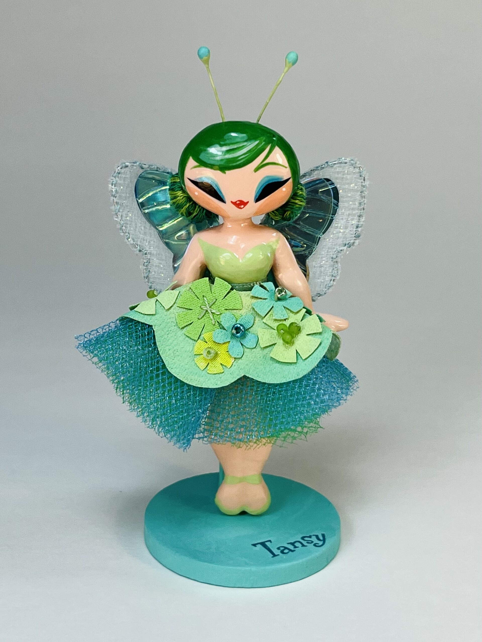 Brooch Babe — Tansy