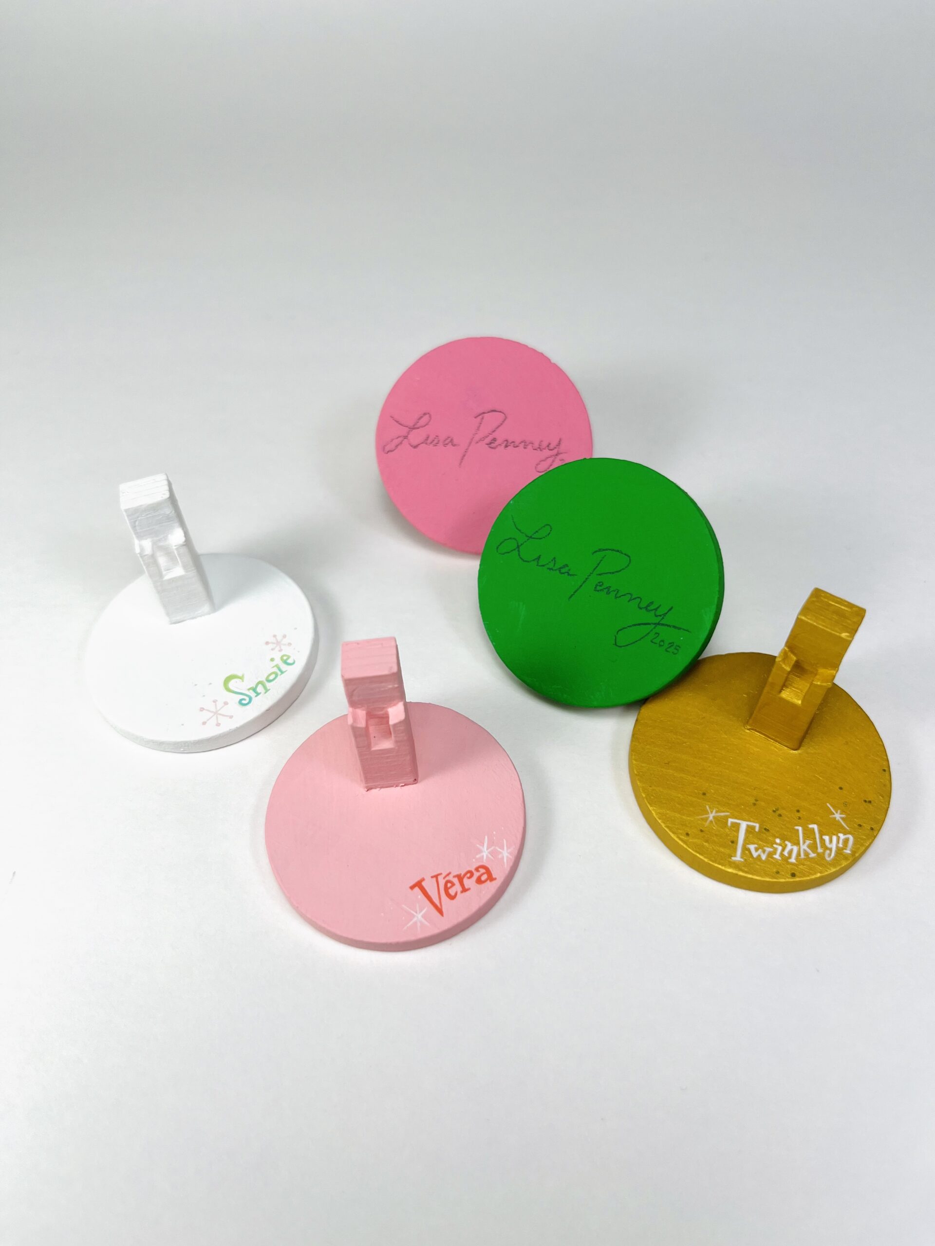 Brooch Babe — Noë - Image 2