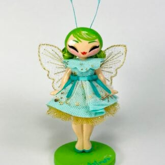 Brooch Babe — Astraea